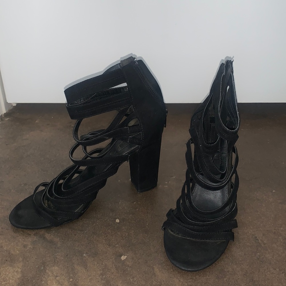 Size US 7 strappy block heels